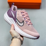 耐克NIKE RUN SWIfT W12X 极致登月 网面透气休闲跑步鞋 女款