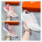 耐克NIKE RUN SWIfT W12X 极致登月 网面透气休闲跑步鞋 女款